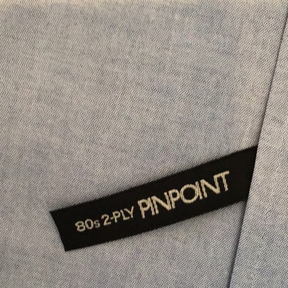 🟥NWT men’s Jos A bank button down🟥 - Picture 3 of 4